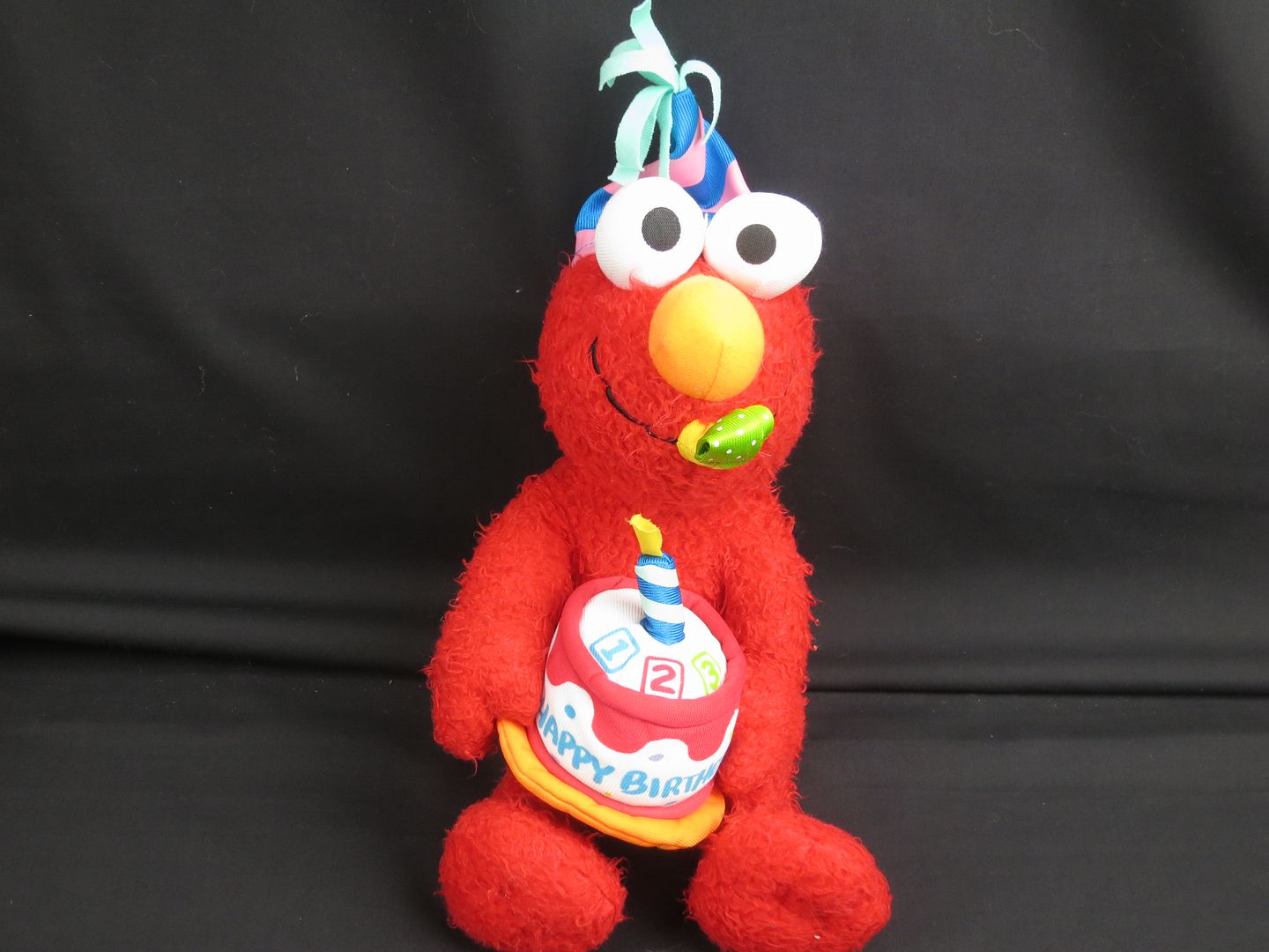 happy birthday elmo toy